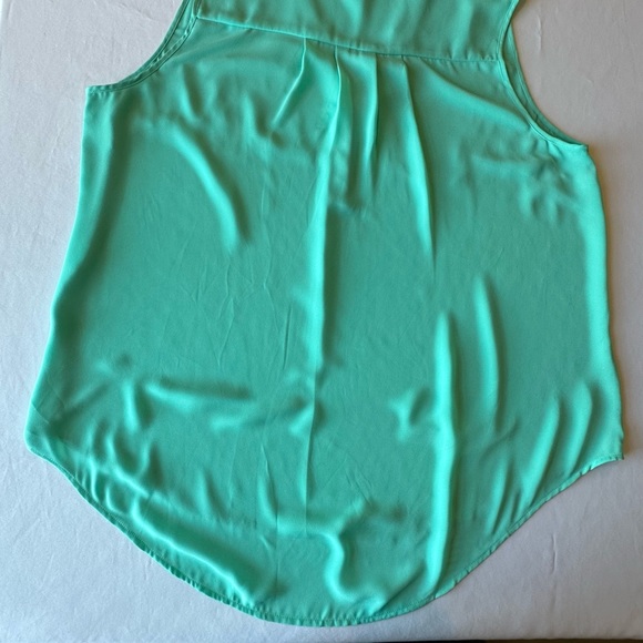 Torrid Womens Blouse Harper Georgette Sleeveless Bright Blue Collarless Tank 1X - Picture 12 of 16